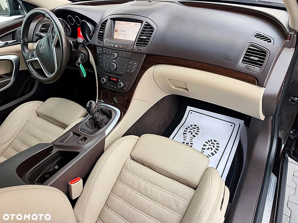 Opel Insignia 2.0 CDTI 4x4 Design Edition - 27
