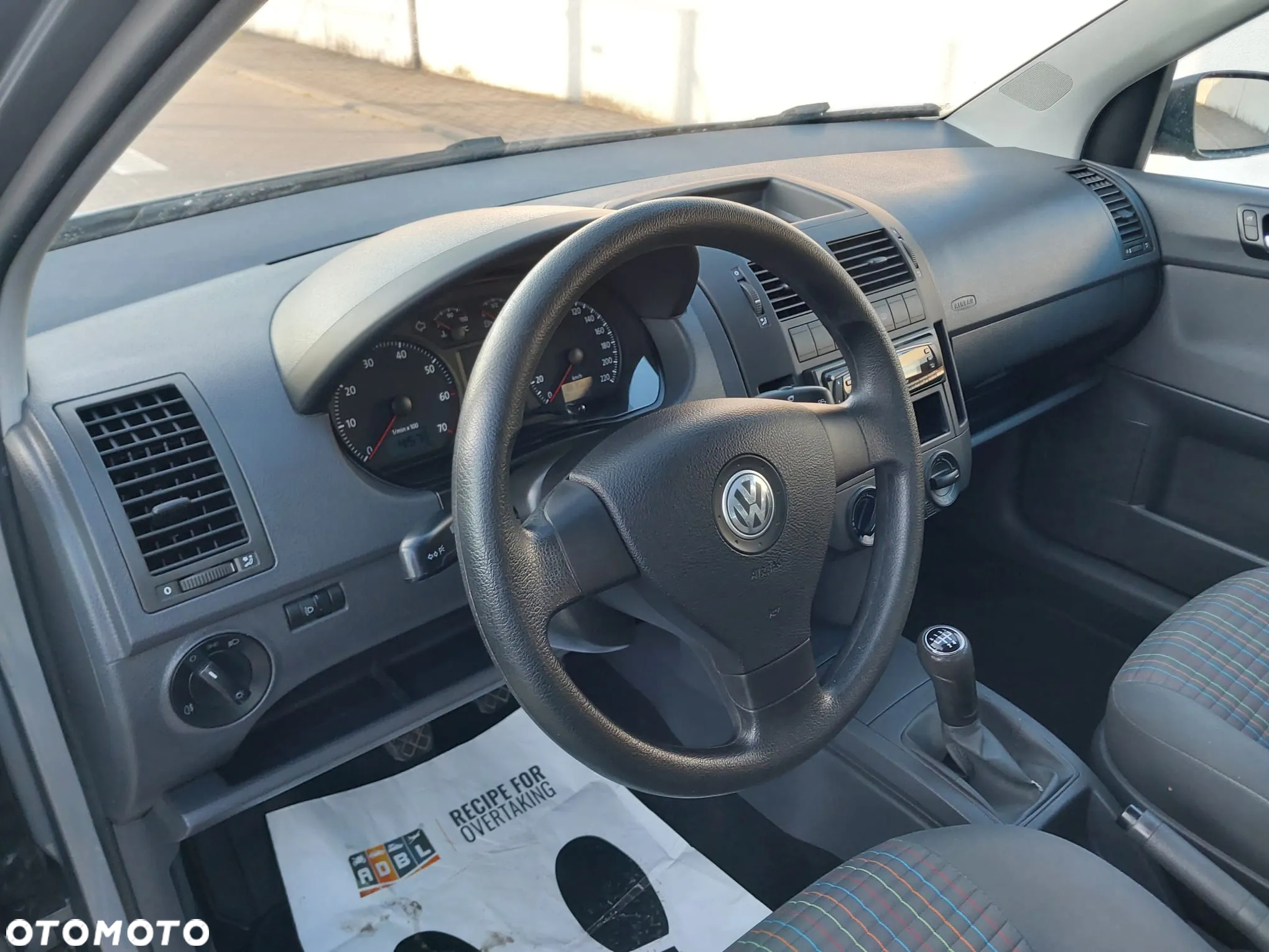 Volkswagen Polo 1.2 Team - 9