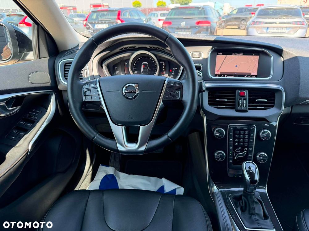 Volvo V40 Cross Country D3 Geartronic - 14