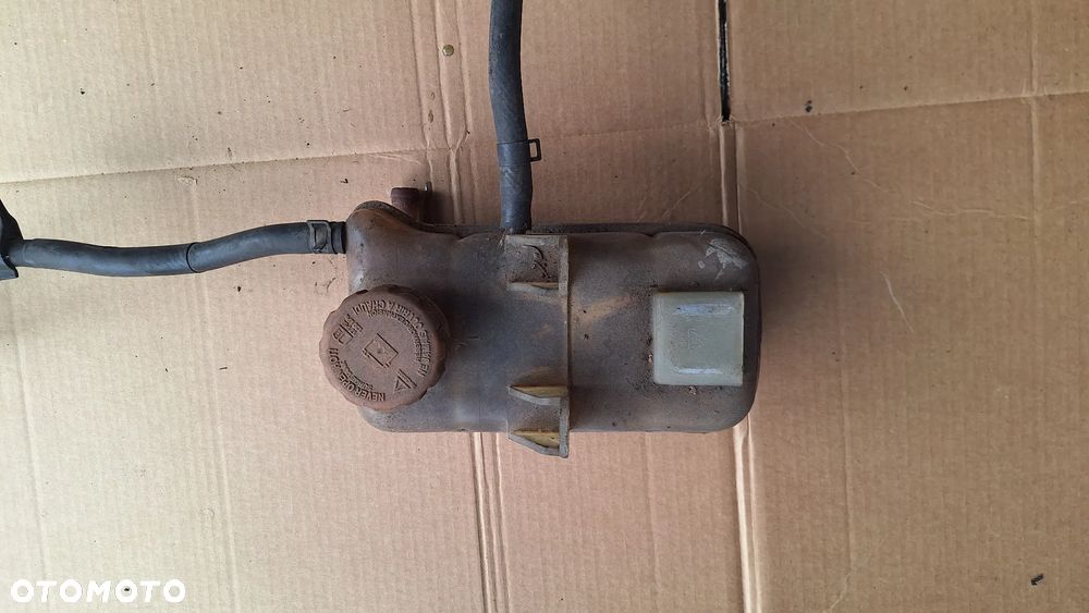 ZBIORNICZEK WYROWNAWCZY TACUMA 1,6 8V - 2