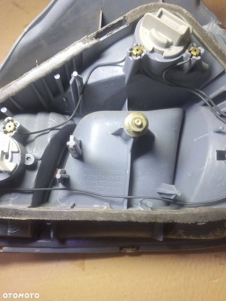 lampa lewy tył TOYOTA YARIS I - 2