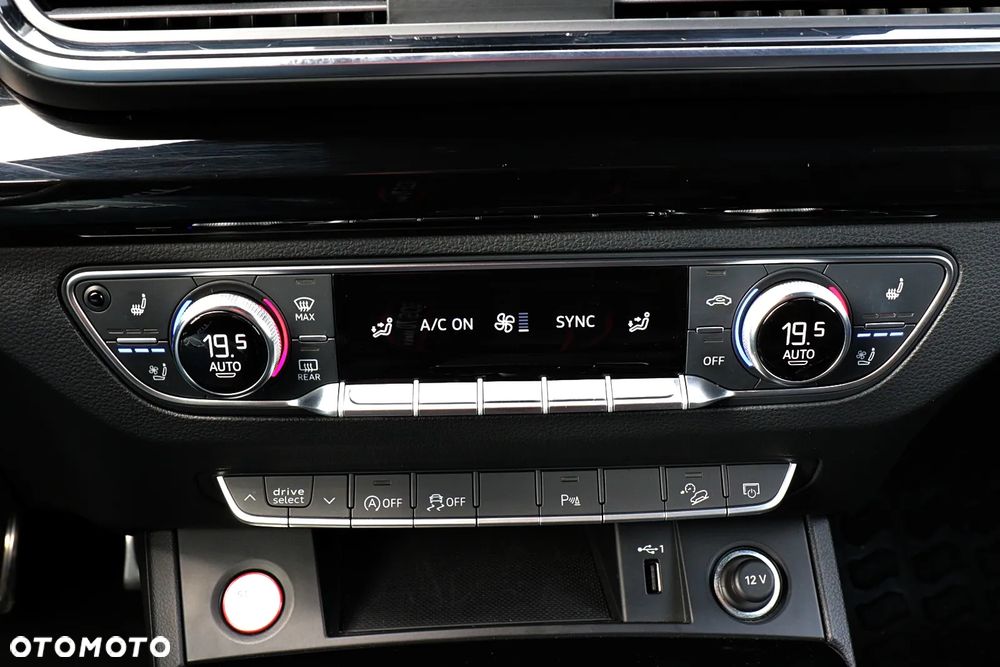 Audi SQ5 TDI quattro tiptronic - 34