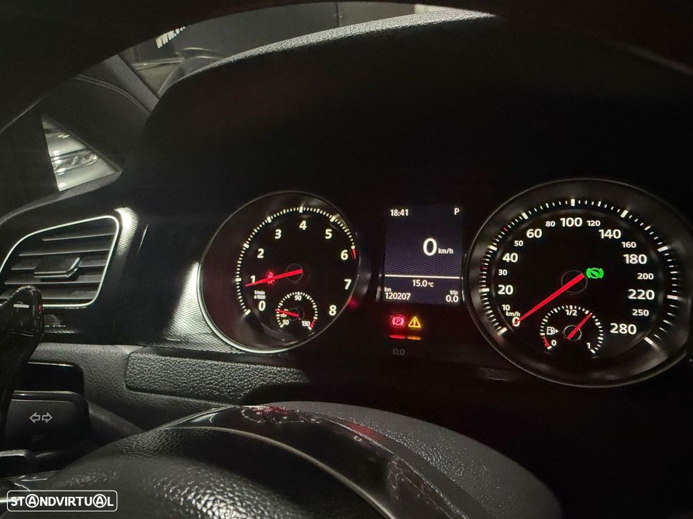 VW Golf 2.0 TSi GTi DSG Performance - 24