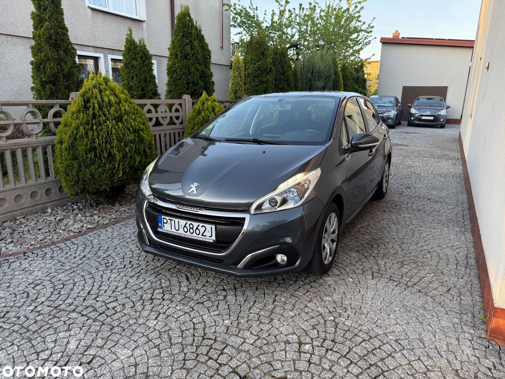 Peugeot 208 1.2 PureTech Active - 1