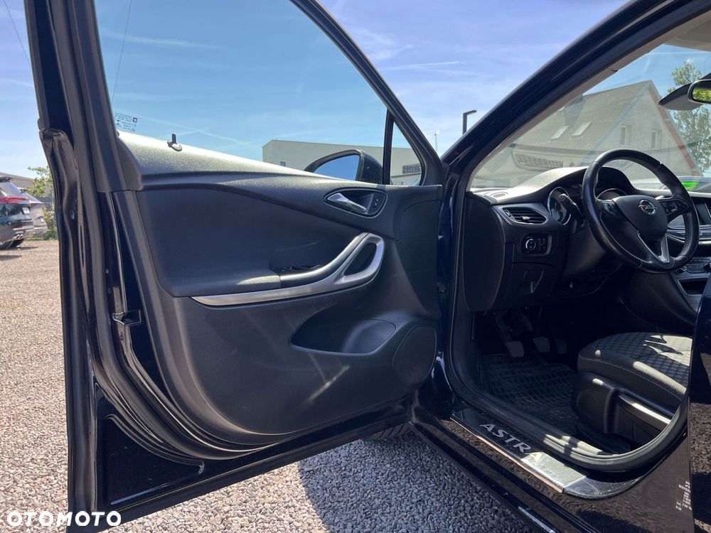 Opel Astra - 11