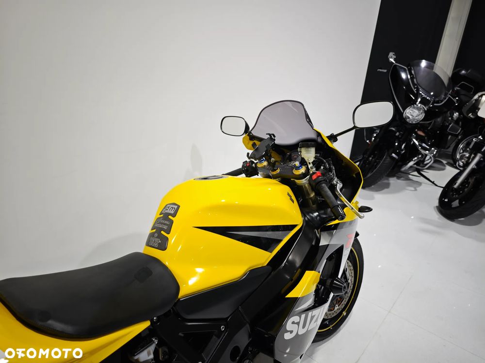 Suzuki GSX-R - 13