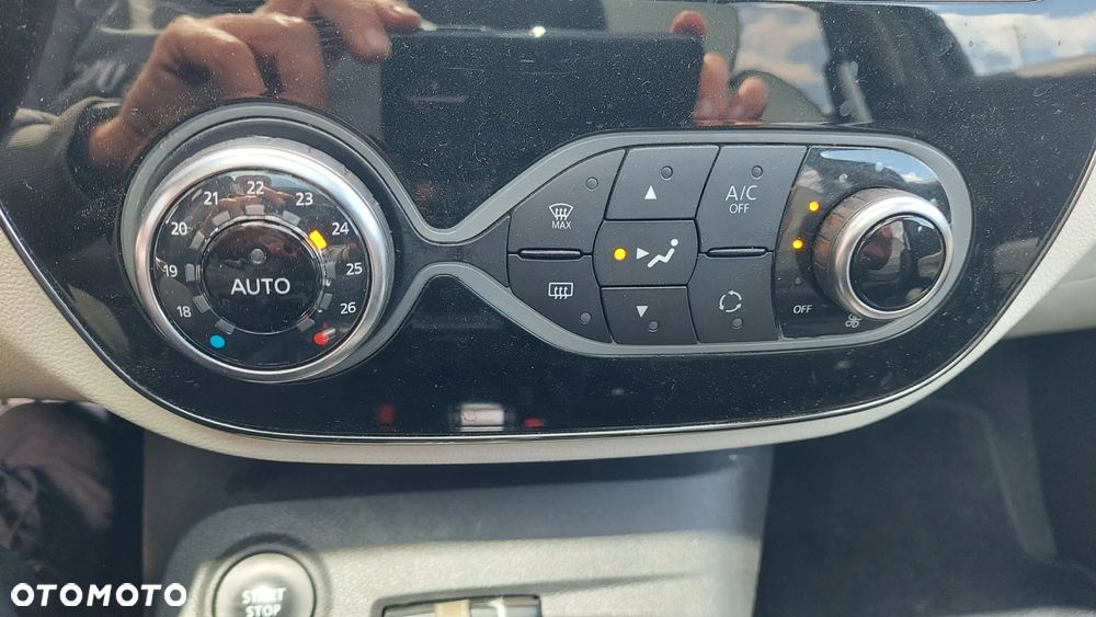 Renault Captur - 21