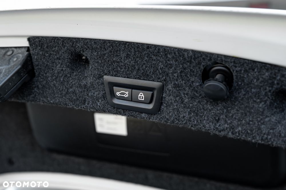 BMW Seria 5 535d xDrive Sport-Aut - 18