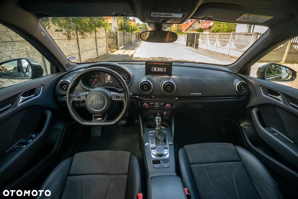 Audi A3 Sportback 2.0 TDI (clean diesel) quattro S tronic S line Sportpaket - 34
