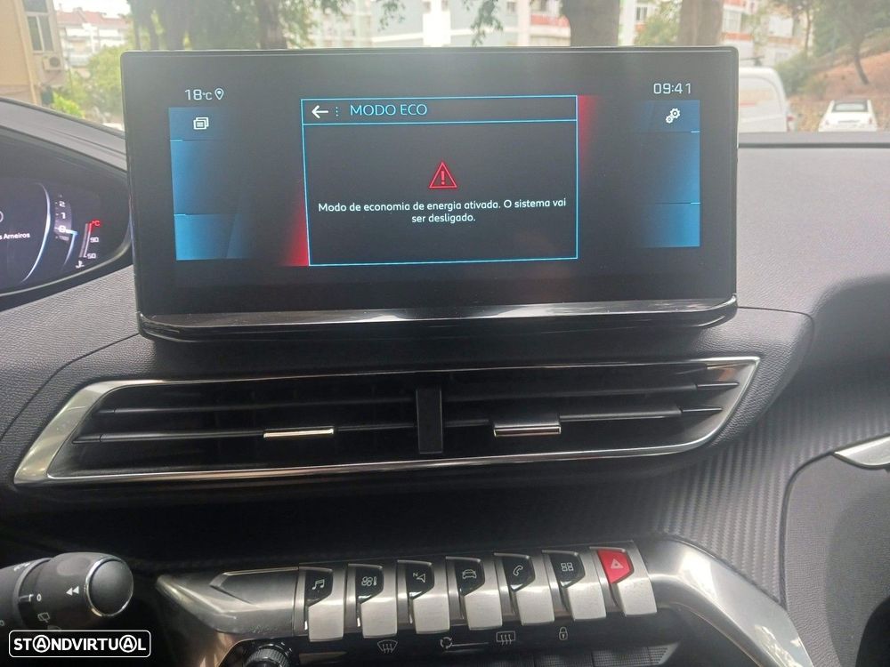 Peugeot 5008 1.5 BlueHDi Allure Pack EAT8 - 13