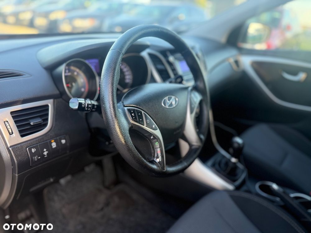 Hyundai i30 i30cw 1.4 CRDi Trend - 22
