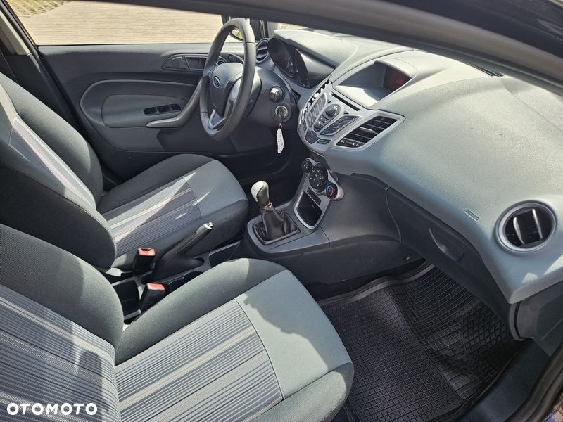 Ford Fiesta 1.25 Ambiente - 5