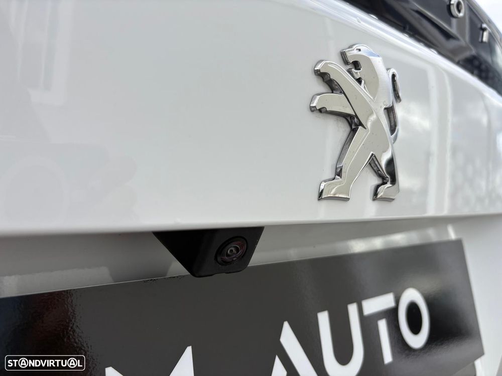Peugeot 2008 PureTech 100 Active - 19
