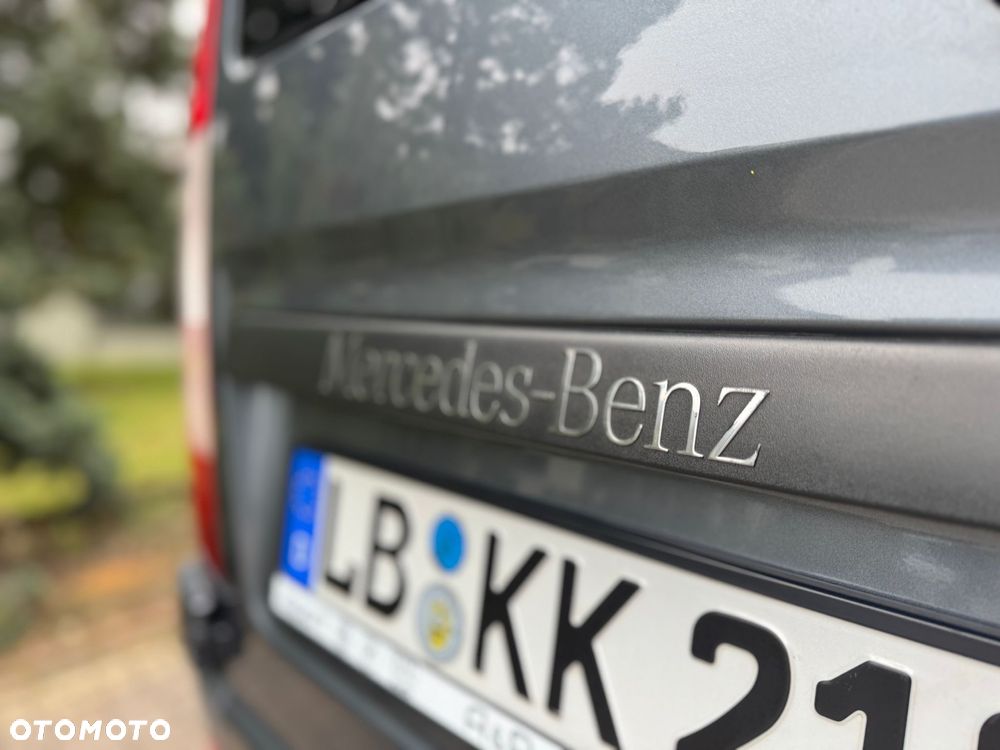 Mercedes-Benz Vito - 10