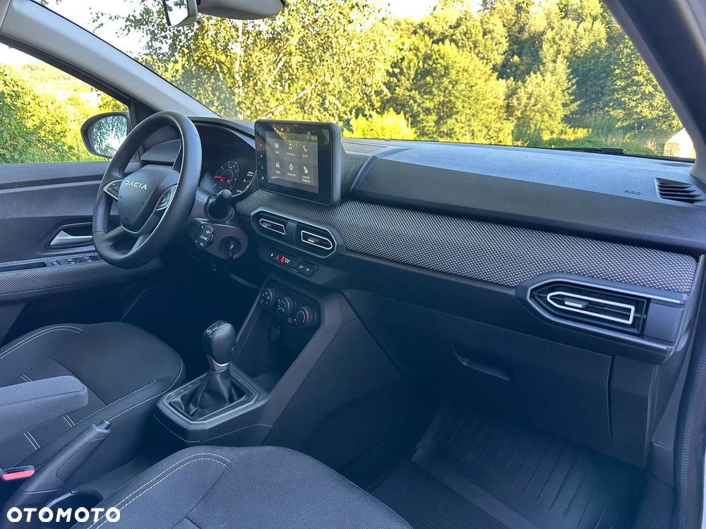 Dacia Sandero 1.0 TCe Expression CVT - 13