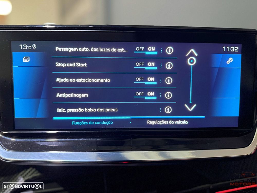 Peugeot 2008 1.2 PureTech GT Line EAT8 - 31