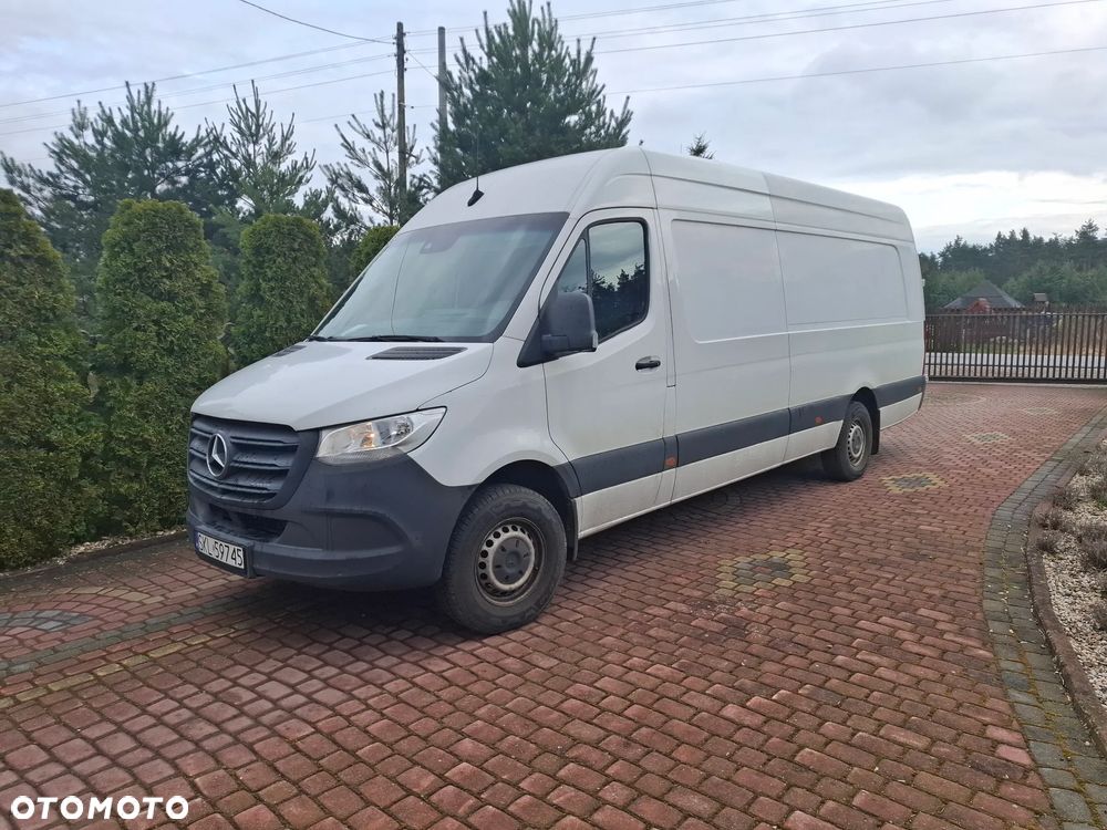 Mercedes-Benz Movano - 1