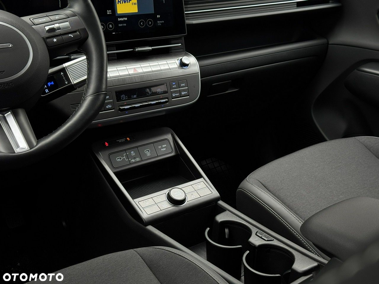 Hyundai Kona - 16