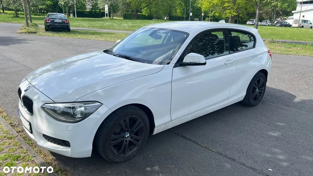 BMW Seria 1 116i - 1