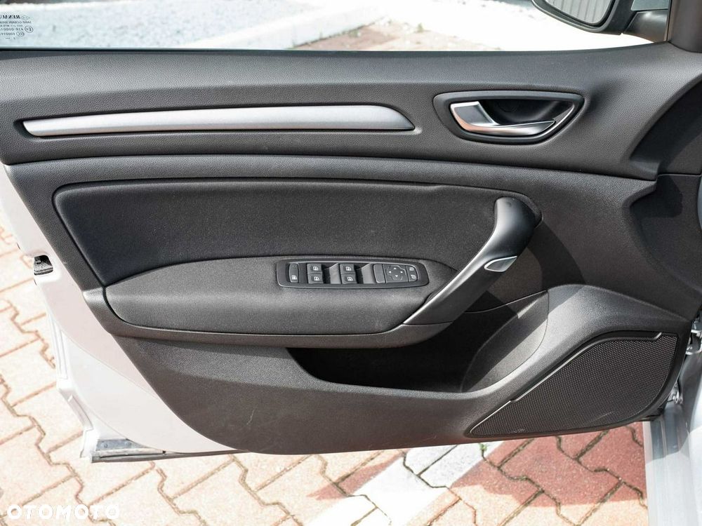 Renault Megane 1.3 TCe FAP Equilibre - 10