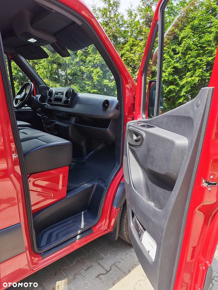 Mercedes-Benz Sprinter 211 - 15