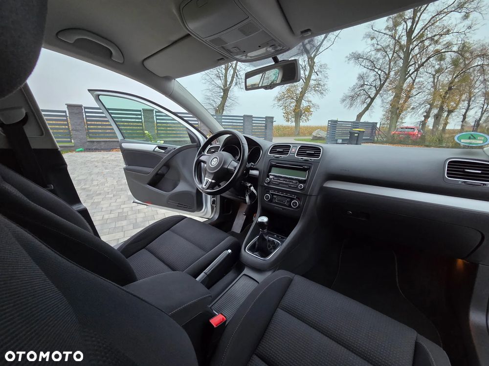 Volkswagen Golf - 18