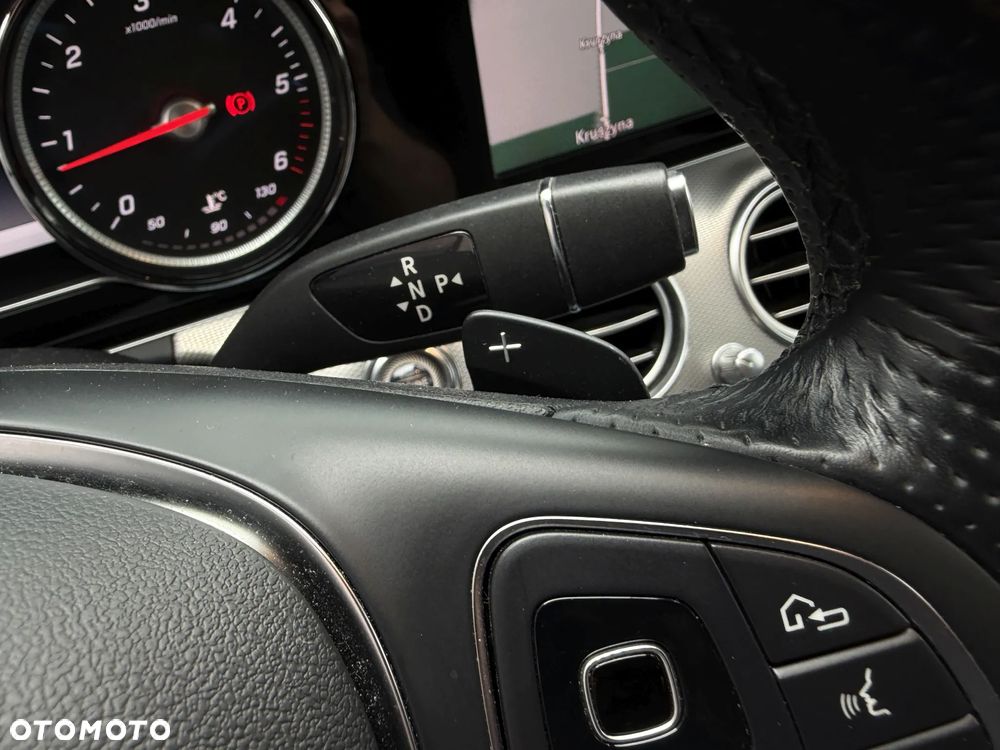 Mercedes-Benz Klasa E 220 d Business Edition 9G-TRONIC - 26