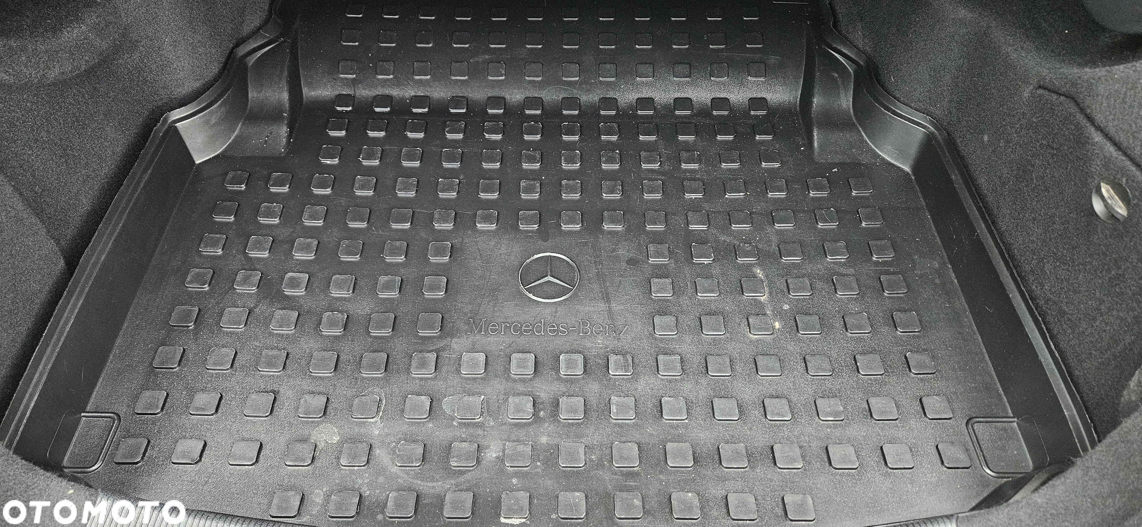 Mercedes-Benz Klasa C 180 Kompressor Avantgarde - 39