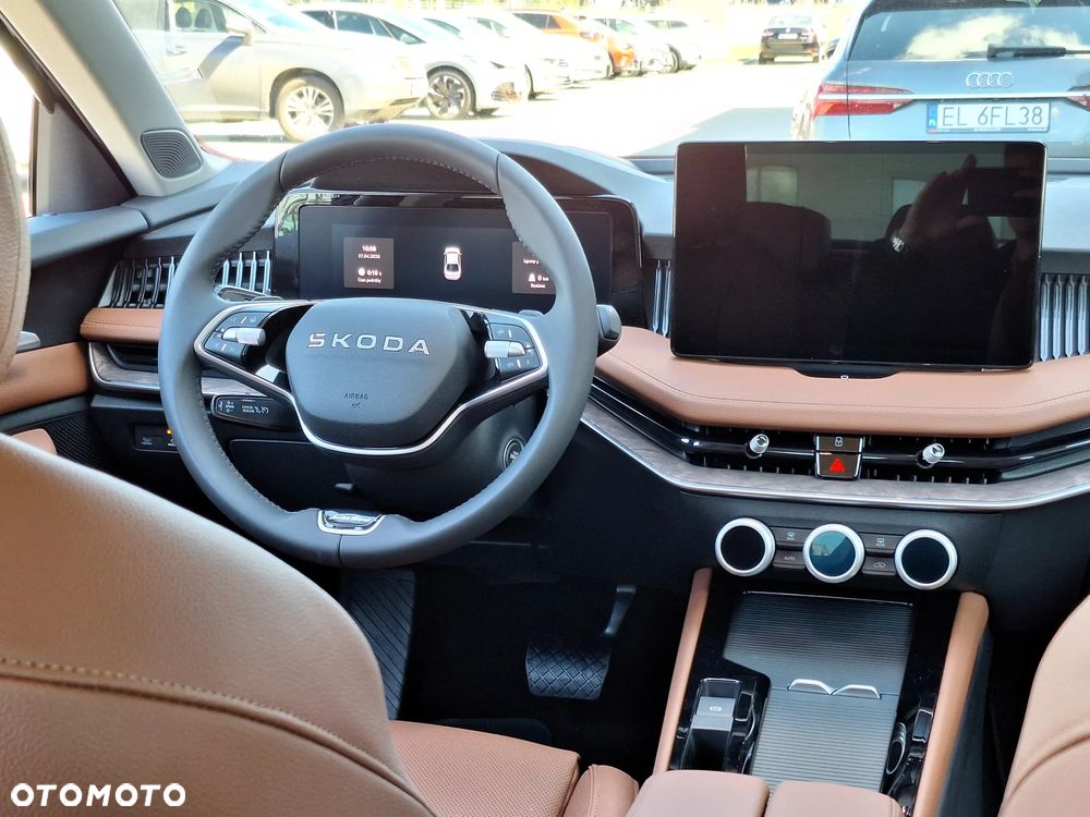 Skoda Superb 2.0 TDI SCR 4x4 L&K DSG - 23