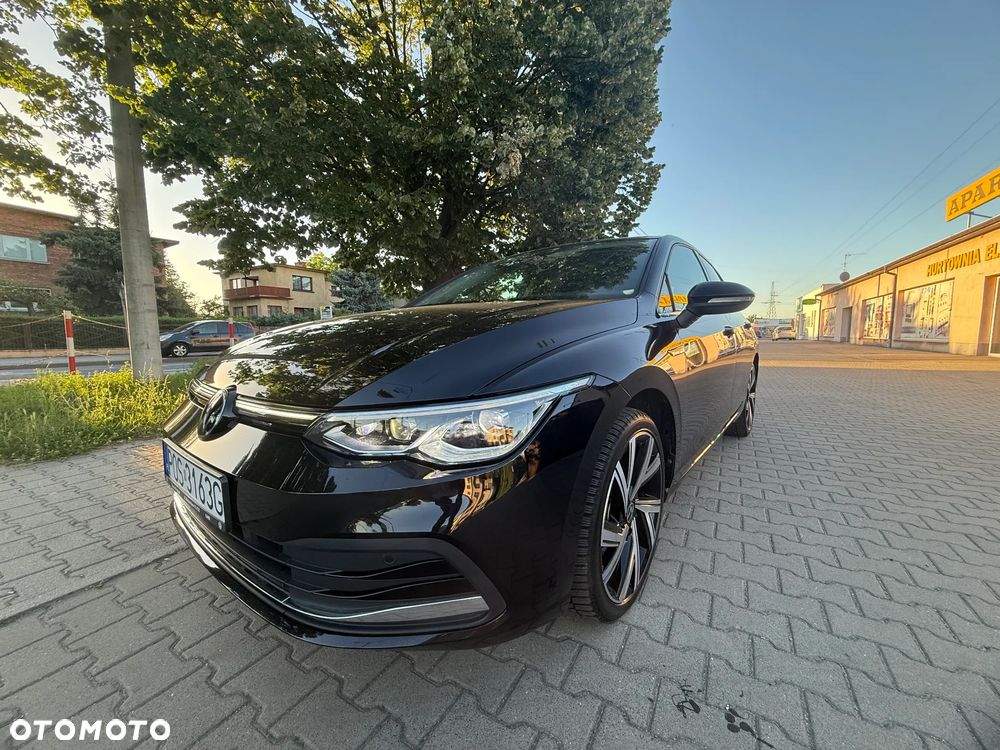 Volkswagen Golf 1.5 eTSI EVO Style DSG - 1