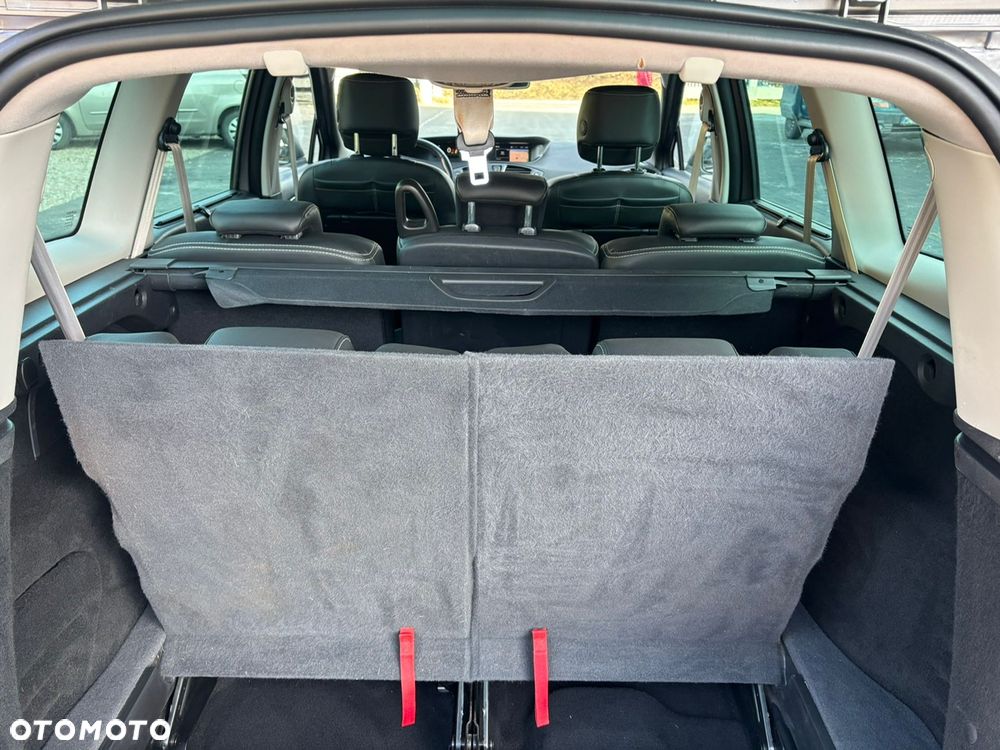 Renault Grand Scenic Energy dCi 130 Start & Stop Bose Edition - 14