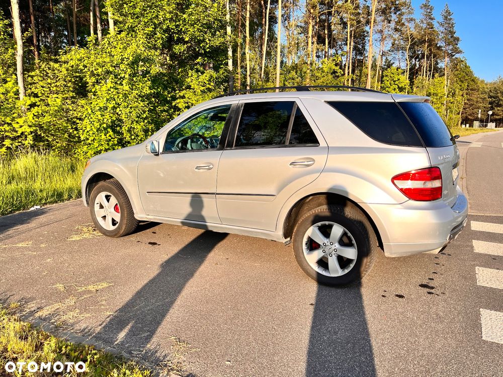 Mercedes-Benz ML 500 4-Matic - 6