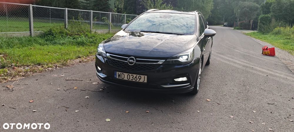 Opel Astra 1.6 CDTI Elite - 4