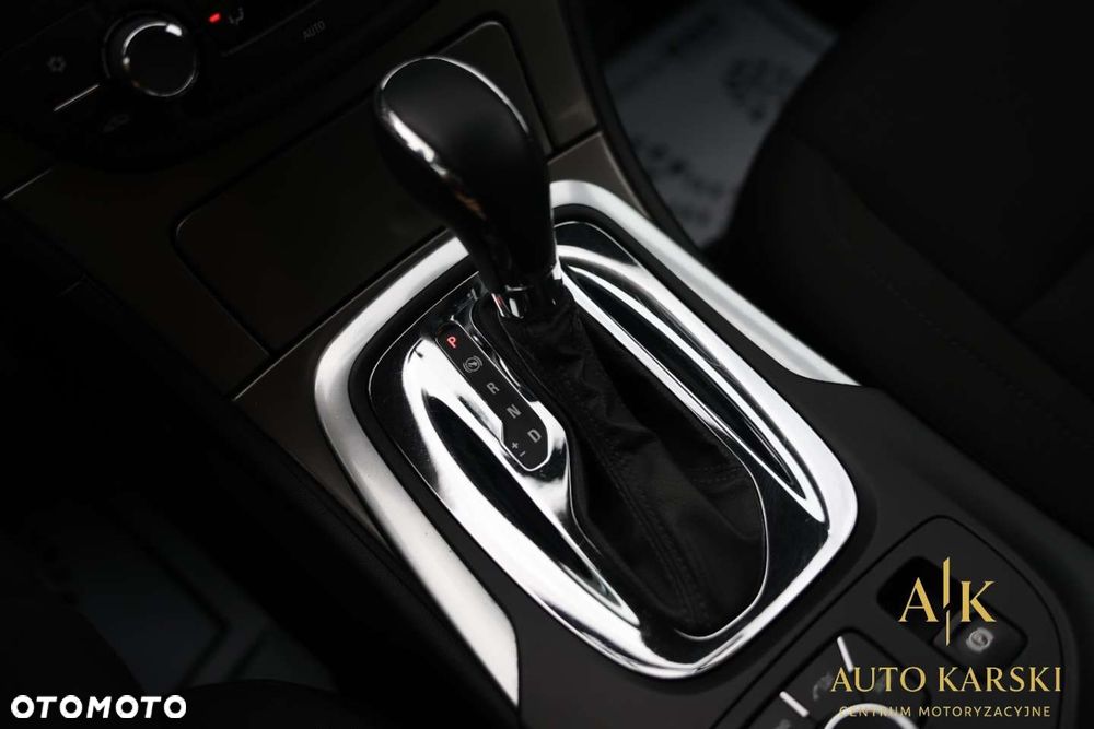 Opel Insignia - 8