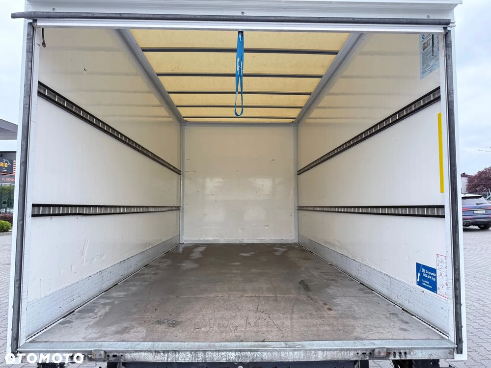MAN TGE 3.180 Kontener 8ep + Winda 750 kg Bogate Wyposażenie TOP - 16