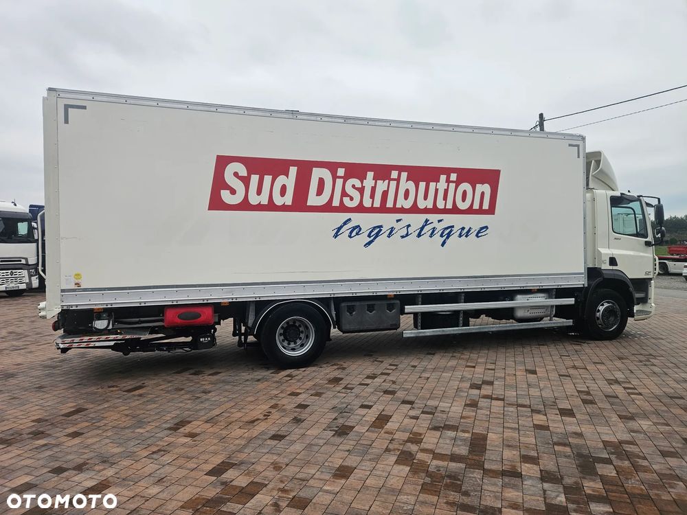 DAF CF 320*Furgon*19 000 ton*21 Palet*Winda*Tył Roleta* - 7