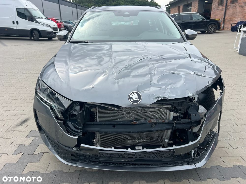Skoda Octavia 1.5 TSI Selection - 8