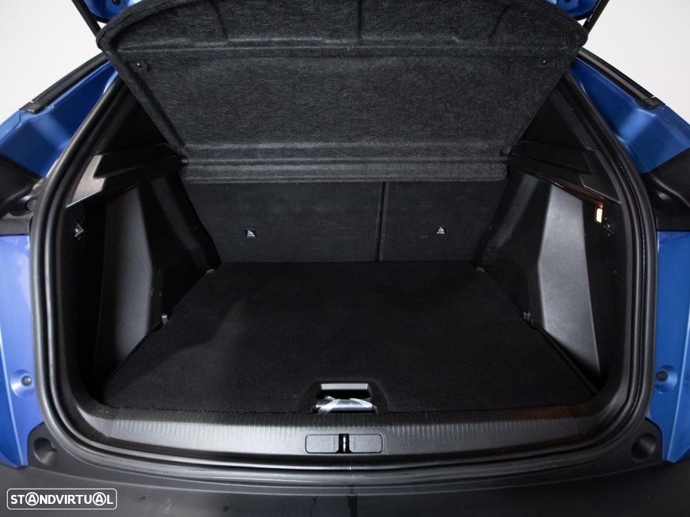 Peugeot 2008 1.5 BlueHDi Allure Pack - 12