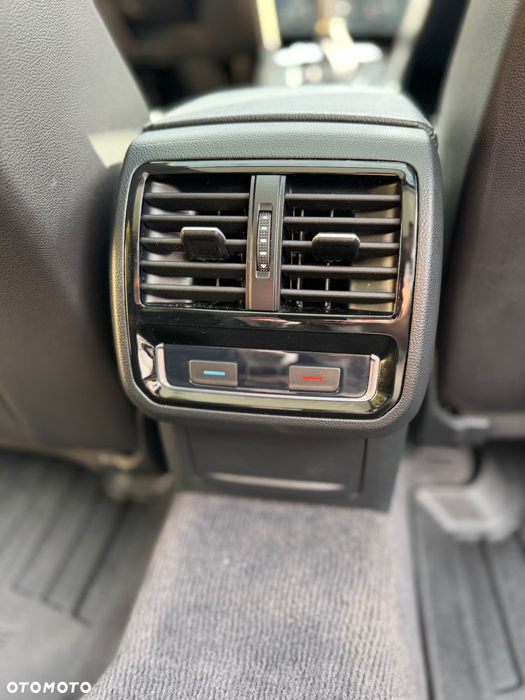 Volkswagen Passat 2.0 TDI BMT Highline DSG7 - 21