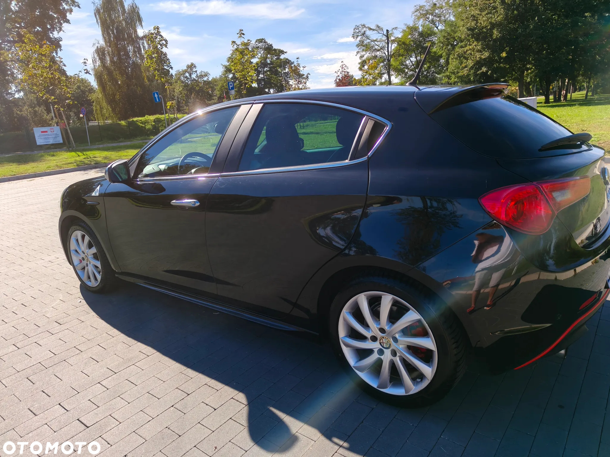 Alfa Romeo Giulietta 1750 TBi Quadrifoglio Verde - 6