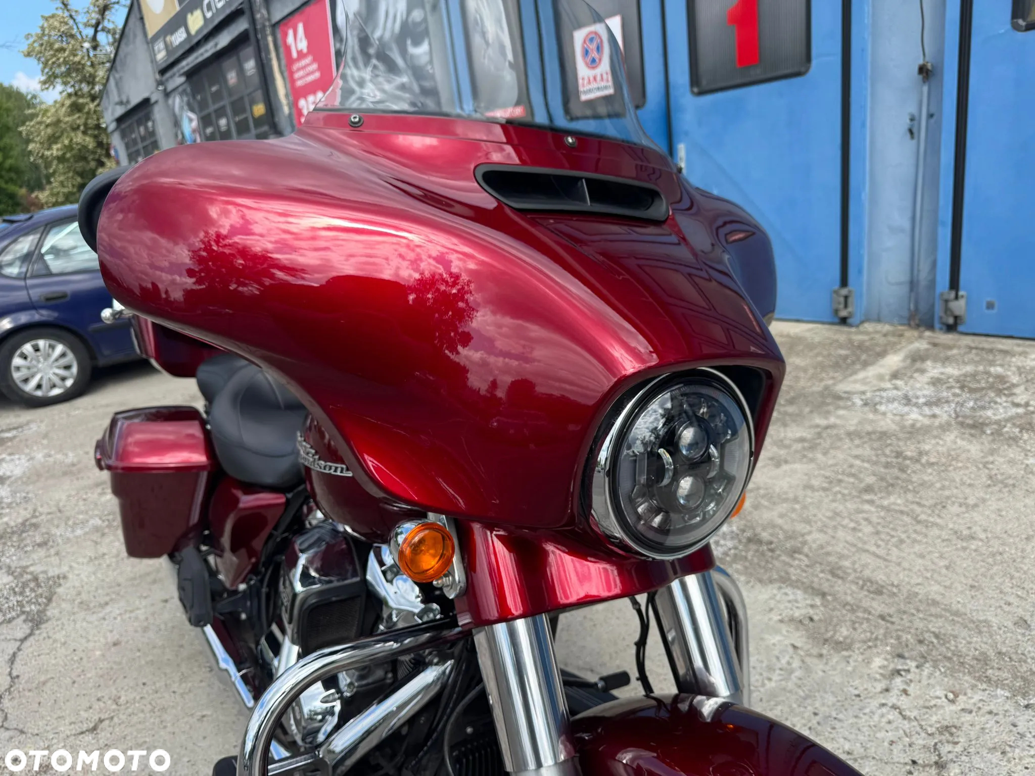 Harley-Davidson Touring Street Glide - 2