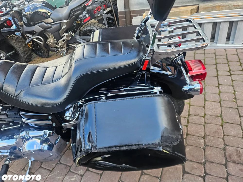 Harley-Davidson Dyna Super Glide - 29