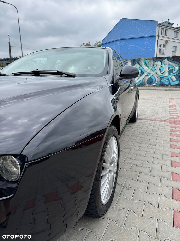 Alfa Romeo 159 1.9JTDM Distinctive - 10