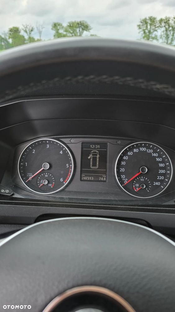Volkswagen Caravelle 2.0 TDI L1 Trendline DSG - 15