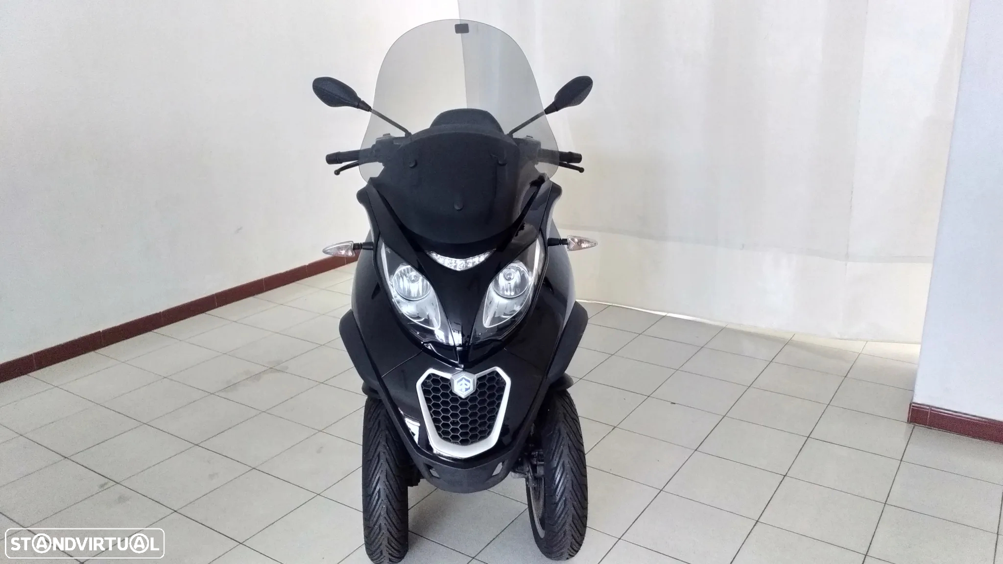 Piaggio MP3 LT - 2