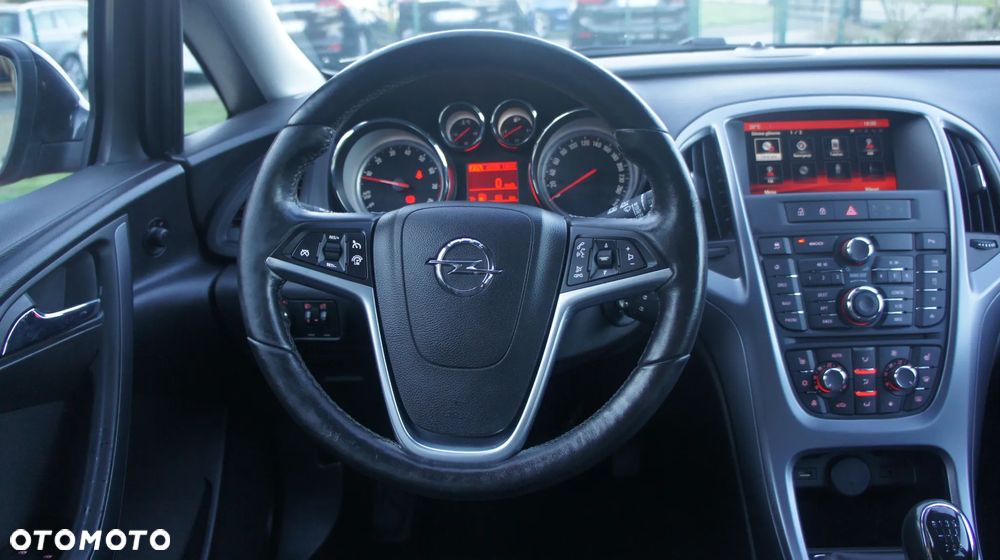 Opel Astra 1.4 Turbo ecoFLEX Start/Stop Exklusiv - 24