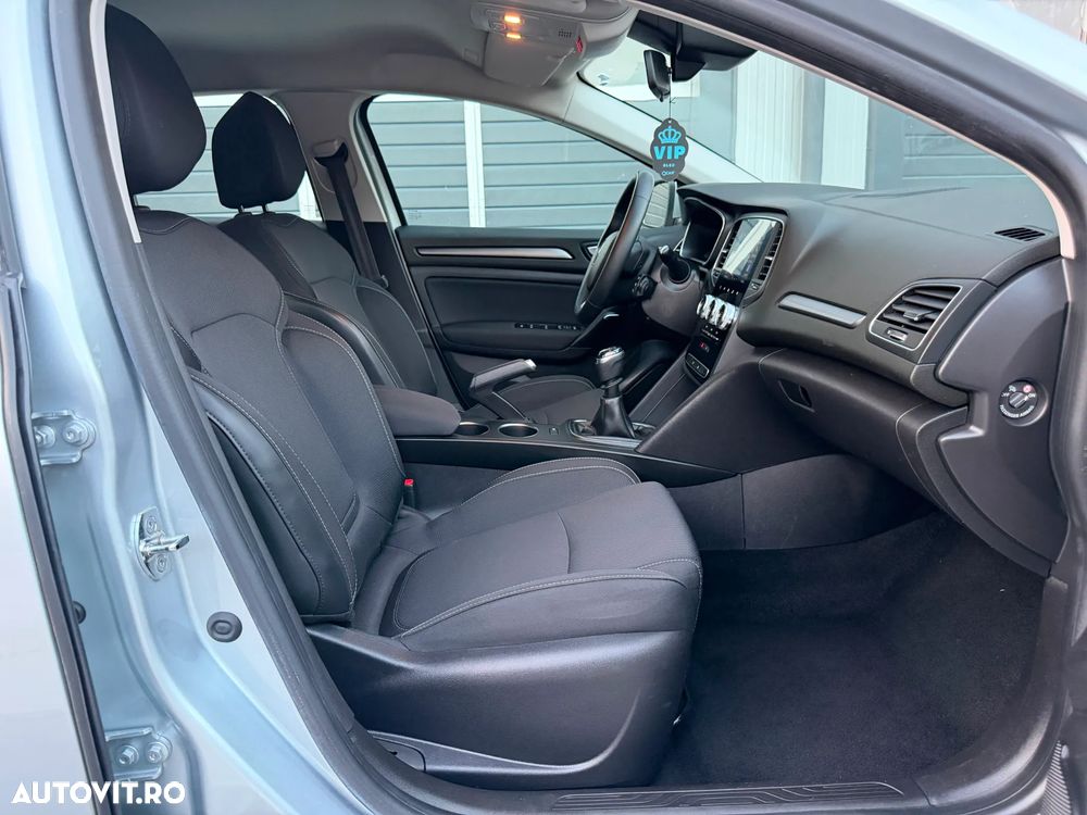 Renault Megane Blue dCi 116 Intens - 7