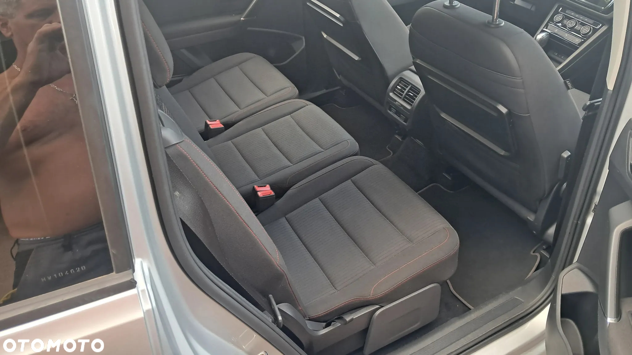 Volkswagen Touran 1.4 TSI BMT Comfortline DSG - 20