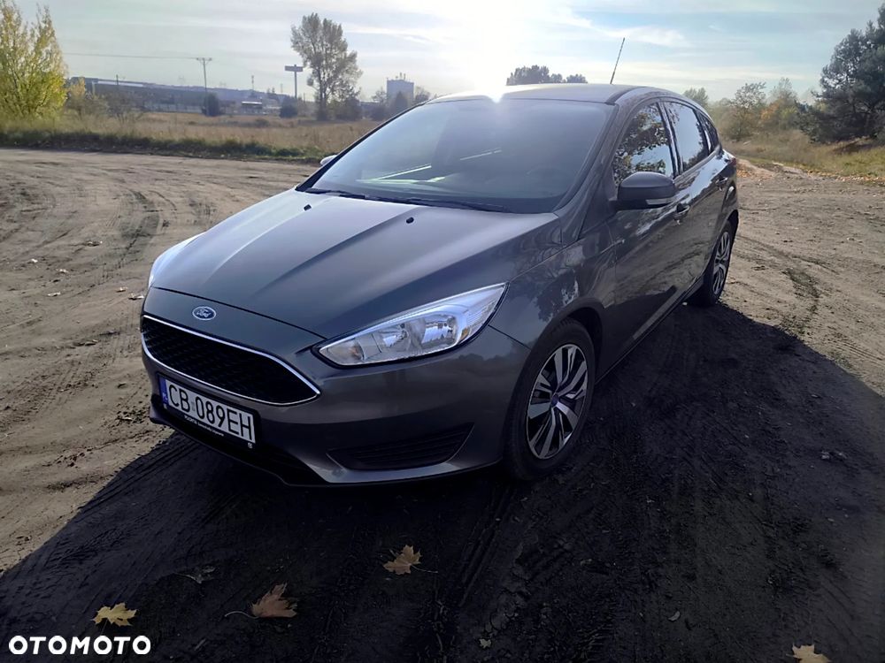 Ford Focus 2015 photo 2