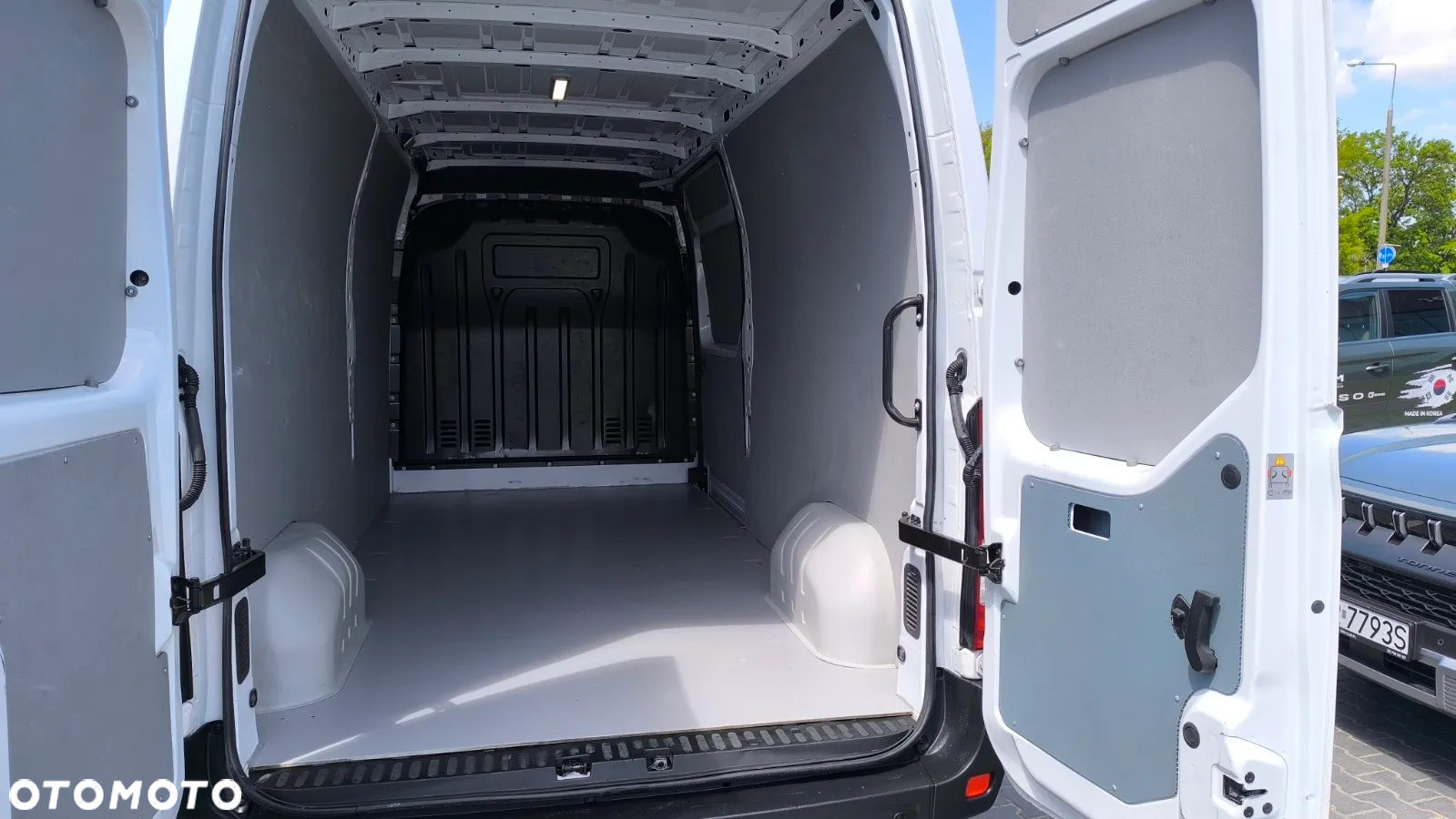 Opel Movano - 11